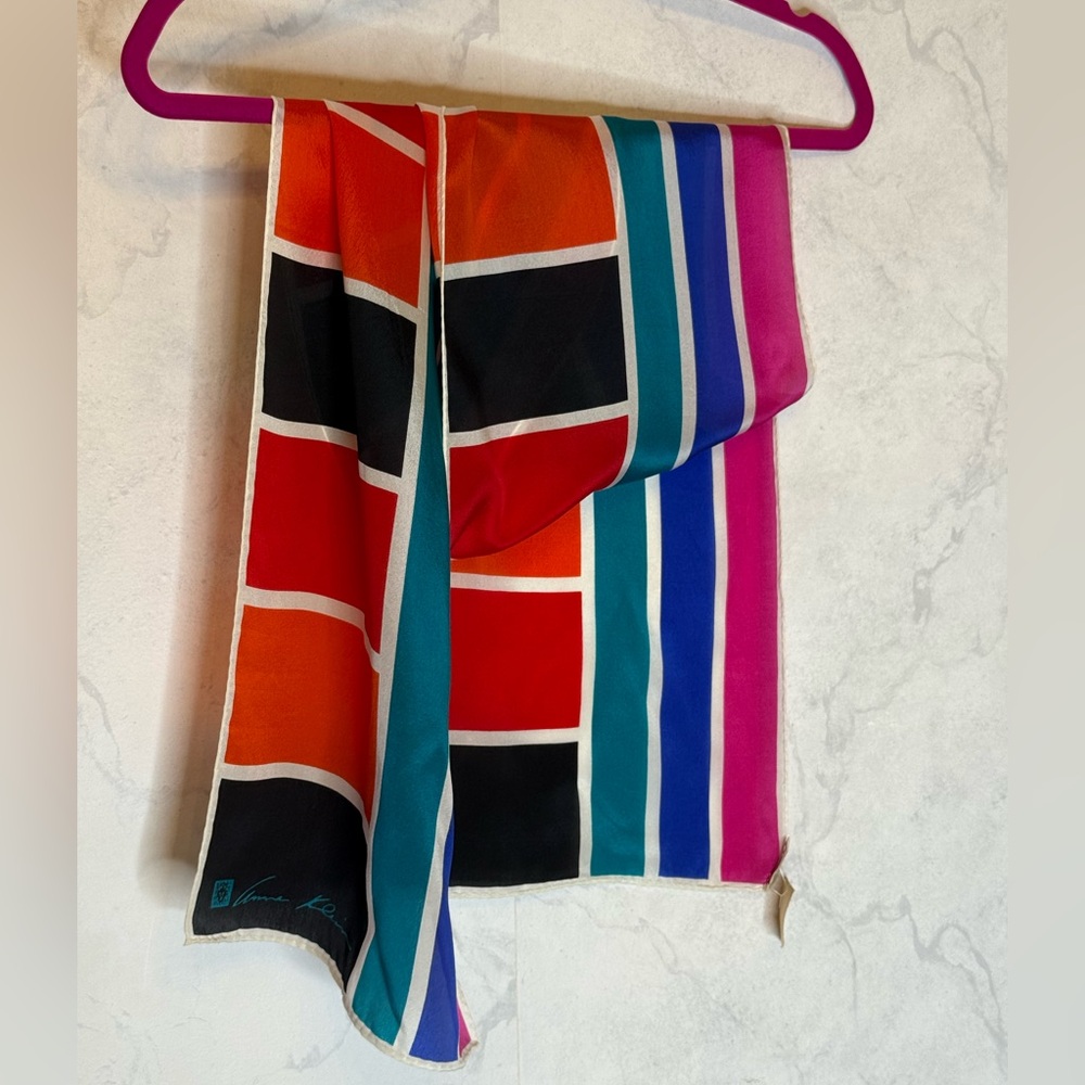 Vintage 80s 90s silk scarf